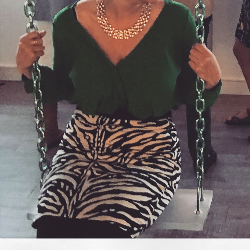 🔥SOLD🔥Nordstrom Lush | Wrap V-Neck Top - Picture 3 of 7